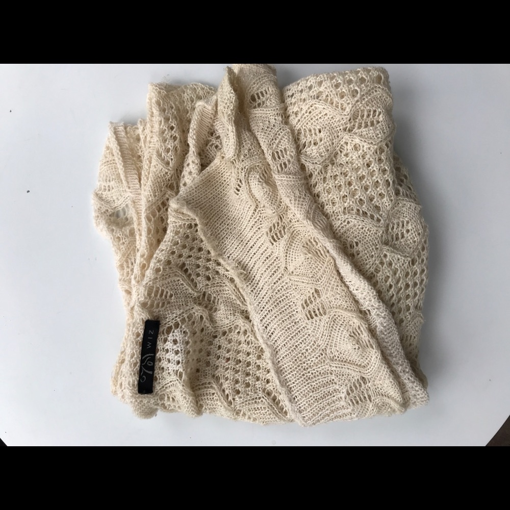 Knit skinny scarf